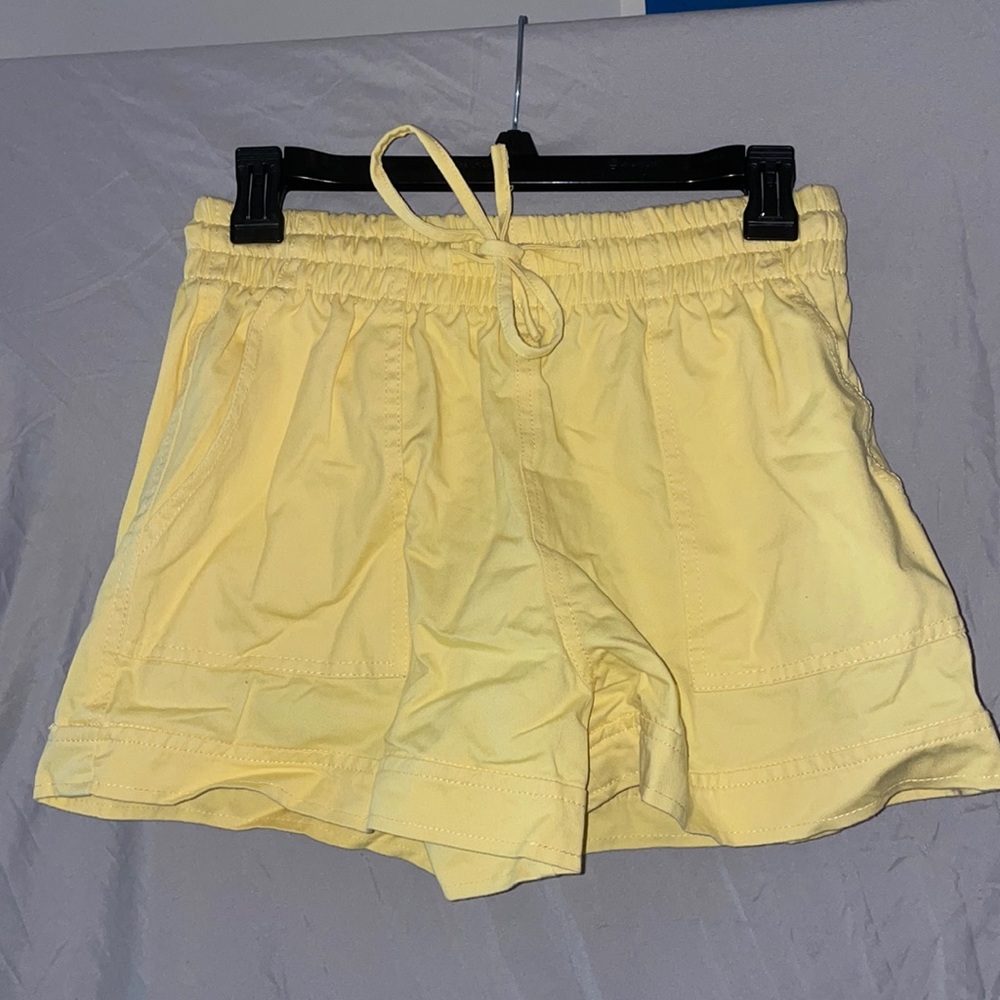 Forever 21 Yellow Shorts💛